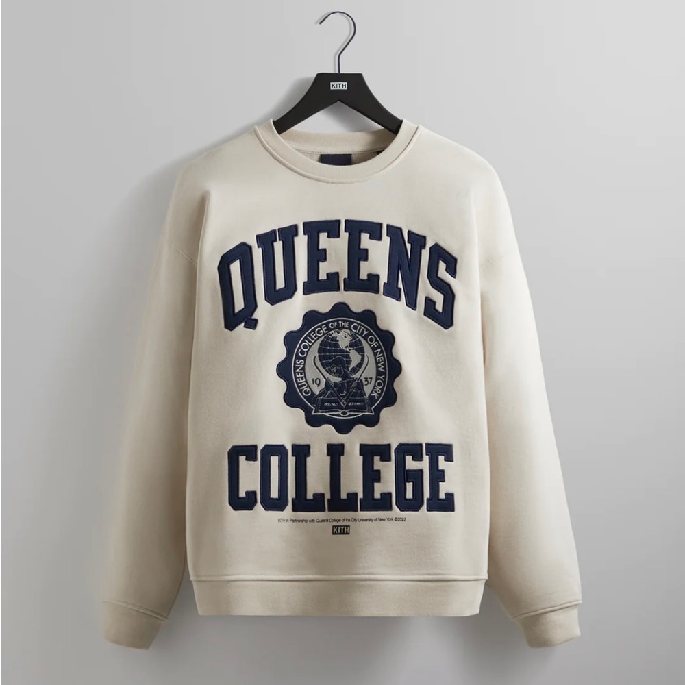 Kith & Russell Athletic for CUNY Queens Size Large